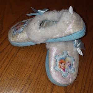 Girls slippers